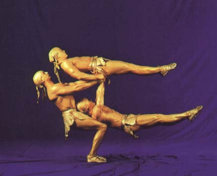 La Metta, Hebeakrobatik, Show, Gold, Akrobatik,